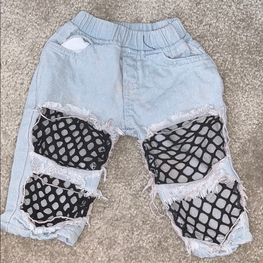 Baby distressed jeans